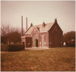  Een serie van 4 foto's betrffende de Joodse begraafplaats, Groenewoudseweg, 04-04-1976