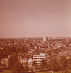  Serie van 9 foto's betreffende het panorama gezien vanaf het stadhuis, 20-08-1974