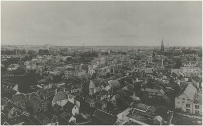 193369 Panorama op de Demer, met op de achtergrond van links naar rechts de gashouder aan de Nachtegaallaan, de ...