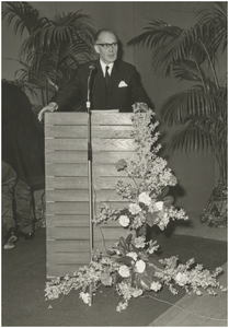 131451 Toespraak burgemeester van de Ven, 04-10-1964