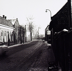 22867 Rijkesluisstraat, doorkijk richting Bestseweg links: fa. Teurlincx en Meijers, 1954 - 1955
