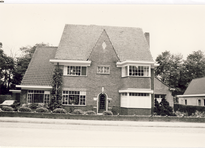 578464 Dokterswoning, Wilhelminastraat 15-17, 1980-1990