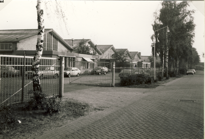578659 Firma Zweegers op het industrie terrein Mollenakkers, producent van landbouwmachines, 1980-1990