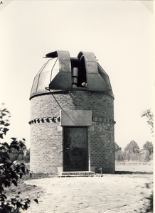 578683 Jan Paagman sterrenwacht aan de Ostaderstraat, 1985-1990
