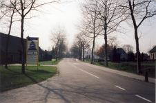 578859 Voordeldonk, gezien vanuit Liessel. Pand rechts café 't Fortuintje, later Villa Kakelbont, later restaurant de ...