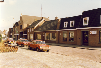 579781 Woningen en drukkerij Mennen aan de Julianastraat 46, Februari 1990