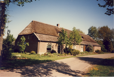 579806 Boerderij aan de Keizersdijk 2, 09-05-1996