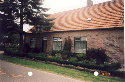 579811 Boerderij van Koppens aan de Keizersdijk 8, Augustus 1999