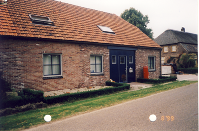 579815 Boerenwoning van Koppens aan de Keizersdijk 8, Augustus 1999