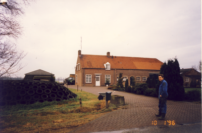 579961 Boerenwoning aan de Kokmeeuwenweg 14, 10-01-1996