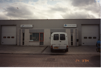 580065 Gebouwen van Jan Brands BV en Stichting Kruiswerk aan het Laagveld, 24-3-1994