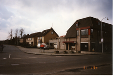 580256 Bakkerij Loomans op de hoek van de Wolfsberg en de Alb. van Cuijckstraat, 31-1-1994