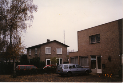580333 Woning en drukkerij Bongers aan de Molenakkers 3 en 5a, 09-11-1992