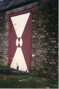 580392 Deur van molen De Oostenwind aan de Molenstraat 23, 10-11-1992