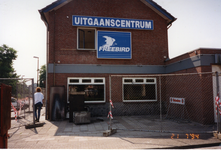 580878 Bouwwerkzaamheden bij Uitgaanscentrum Freebird aan de Prins Bernhardstraat 53-55, 21-7-1994