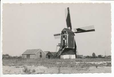 576278 Molen en molenhuis van de Firma van Stekelenburg aan de Molenweg, 1941