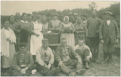 188678 De landbouwgroep, met zittend tweede van rechts dhr. Bücher, 1923 - 1930