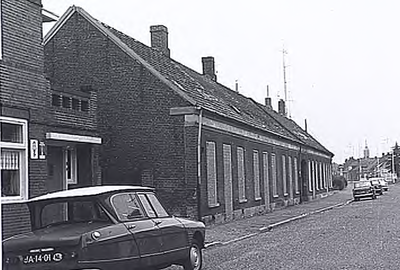 19622 Broekseweg, gezien in de richting van het 'Centrum', 1965