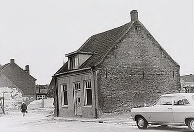 26998 Sloop van de Harmoniestraat, 1971