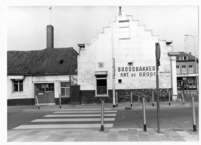 28720 St.Catharinastraat, met rechts Textilia, 02-1972