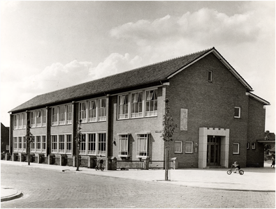 65055 RK Meisjesschool, Jan van Riebeecklaan 2, 06-1956