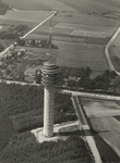 140830 Luchtopname van de TV - Toren, 17-06-1957