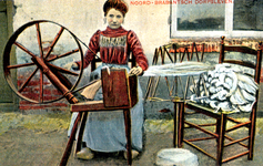 210177-001 Aalst Anna van. Wolstrengen. Spinnewiel, 1910