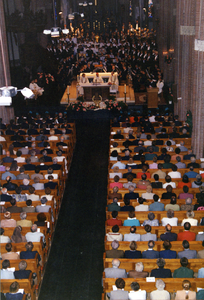214405 Het 100-jarig jubileum van de harmonie St. Cecilia: Panorama tijdens de H. Mis ter gelegenheid van de feestweek, ...