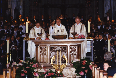214409 Het 100-jarig jubileum van de harmonie St. Cecilia: Pastor van As, Mgr. Bluijssen en pastor van Ras tijdens de ...