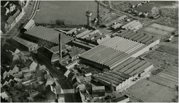 220039 Panorama van de Elias textielfabrieken aan de Strijpsestraat Eindhoven, z.j.