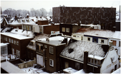 220125 Panorama van een besneeuwde Dommelstraat en het RHCe, gezien vanaf Stationsplein 85, circa 2000