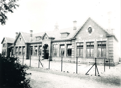 230043 Openbare lagere Jongensschool, Postelstraat, 1916 - 1918