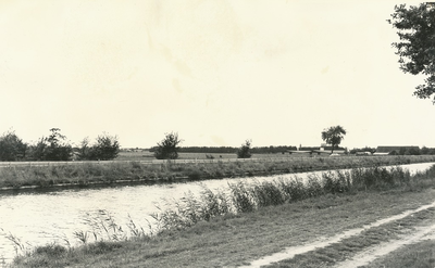 236919 Zuid Willemsvaart: gezien van de Asten-Heusdense kant, in de richting van Someren-Eind, 1972