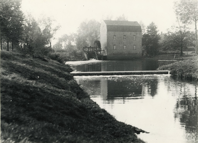 237044 Watermolen in de Aa bij Stipdonk, 1948