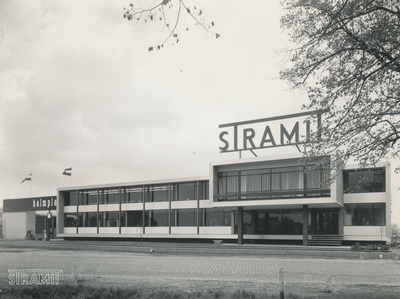 237264 Halmplankenfabriek Stramit, Kanaalstraat, ca. 1960