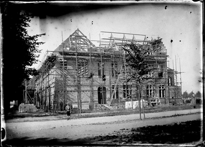 144 Ambachtsschool; Sint Maartenslaan/hoek Turennestraat; bouw; dakspant; zolderverdieping, 1911