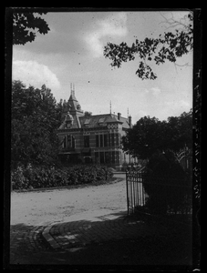 15 Villa; tuin; Sint Lambertuslaan; Prins Bisschopsingel, 19-08-1905