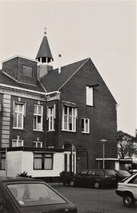 3509 zuidwest-zijde; exterieur; kliniek; poli, 1983