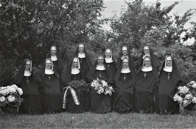4180 Zusters van het Kostbaar Bloed; jubileum, 1948-06-01