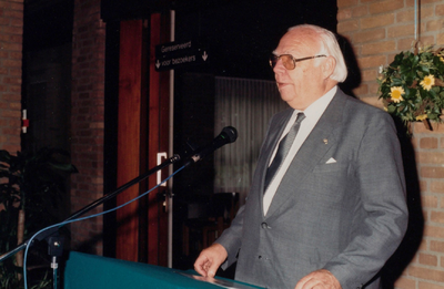 4456 toespraak; professor Veltkamp, circa 1985