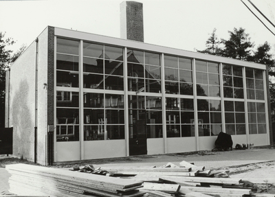 4692 ketelhuis; planken; balken, 1967