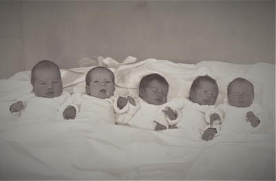 4773 bed; baby's; Vrouwenkliniek, 1932