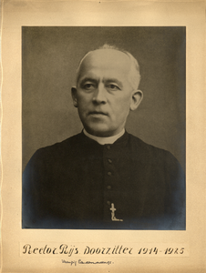 1329 Rector J. Rijs, 1920 - 1925
