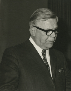1768 P.H. Crijns, directeur van Covas, 1977-04-30