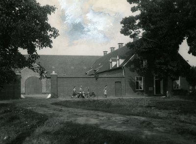 2586 Boerderij in Limburg, 1950