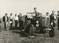 3805 Tractorles, 1960-1970