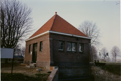 4263 Waterkrachtcentrale Roeven, 1992