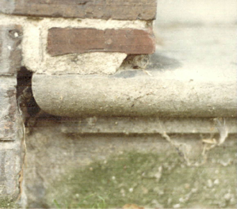 Detail van trap van voormalige politiepost Moesstraat 2, Groningen 100503