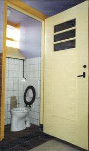  Toilet met glas-deur Parkweg 128, Groningen 100532