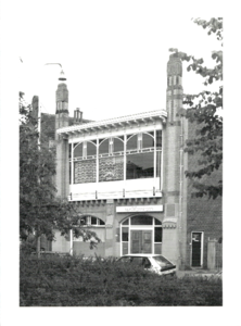  Voorgevel van voormalige meubelfabriek met toonzaal Blekerstraat 12, Groningen 100588